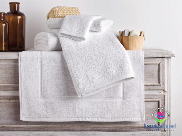 Hand towel vs bath towel + best buy price